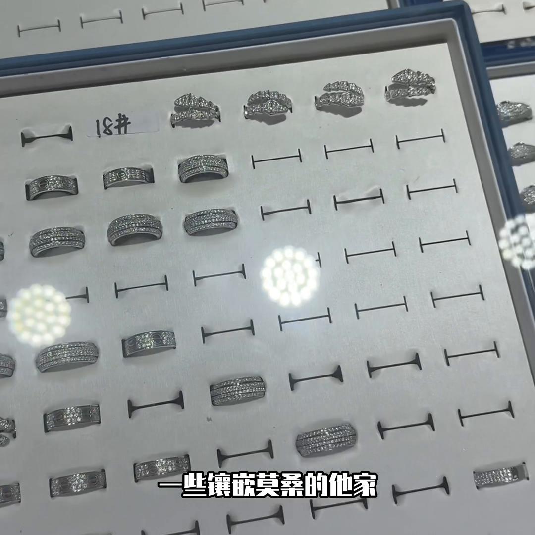 为什么现在的铂金价格这么低,为什么现在铂金便宜了