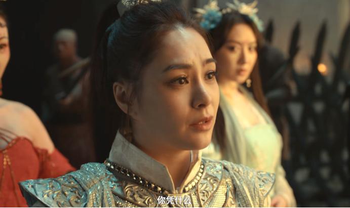 一手好牌打得稀烂的女人,一手好牌打得稀烂女主