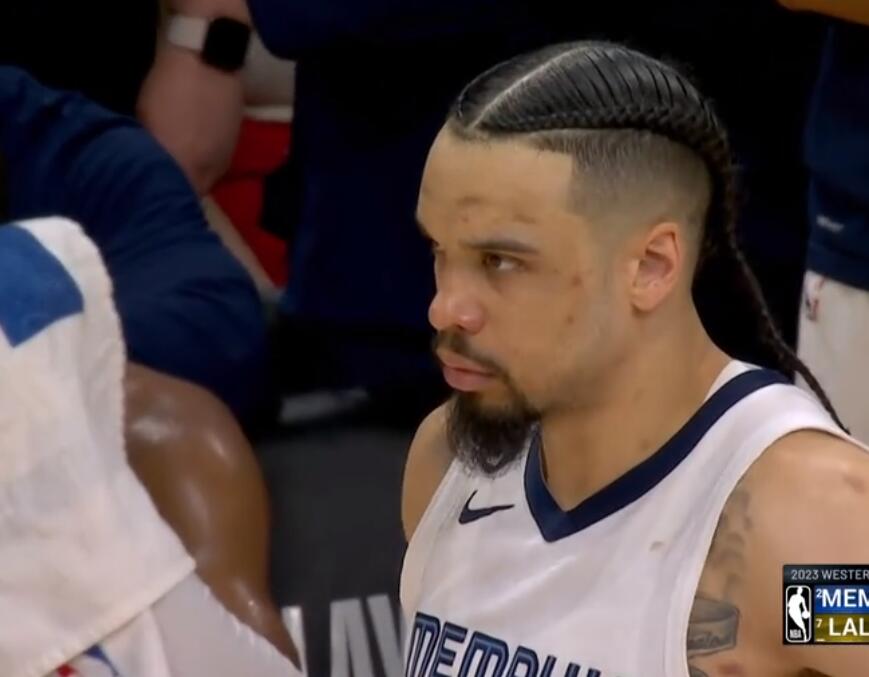 湖人比赛视频詹姆斯一打五,詹姆斯湖人5场比赛视频