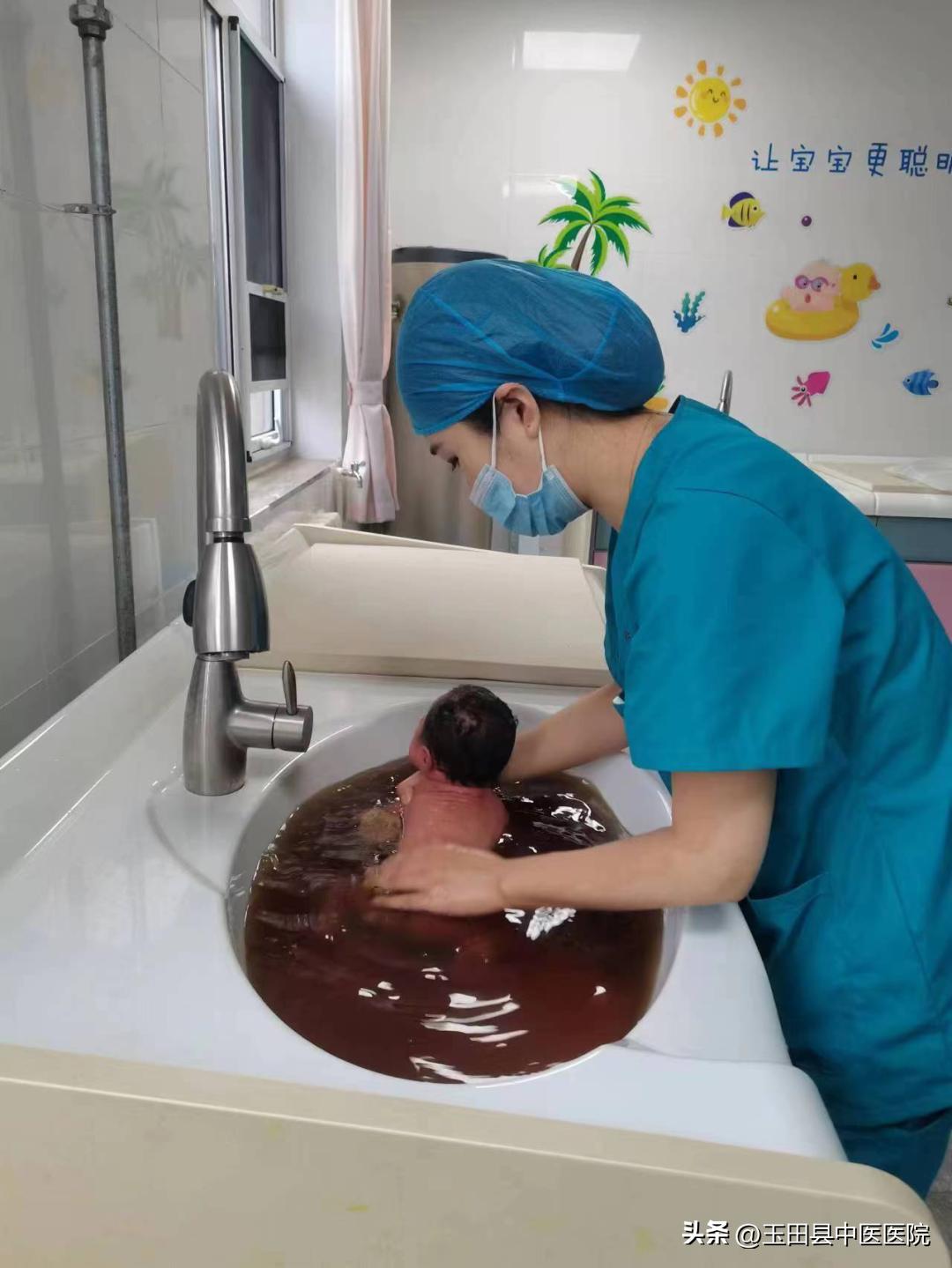 医院教师节活动优惠,感恩母亲节体检优惠活动