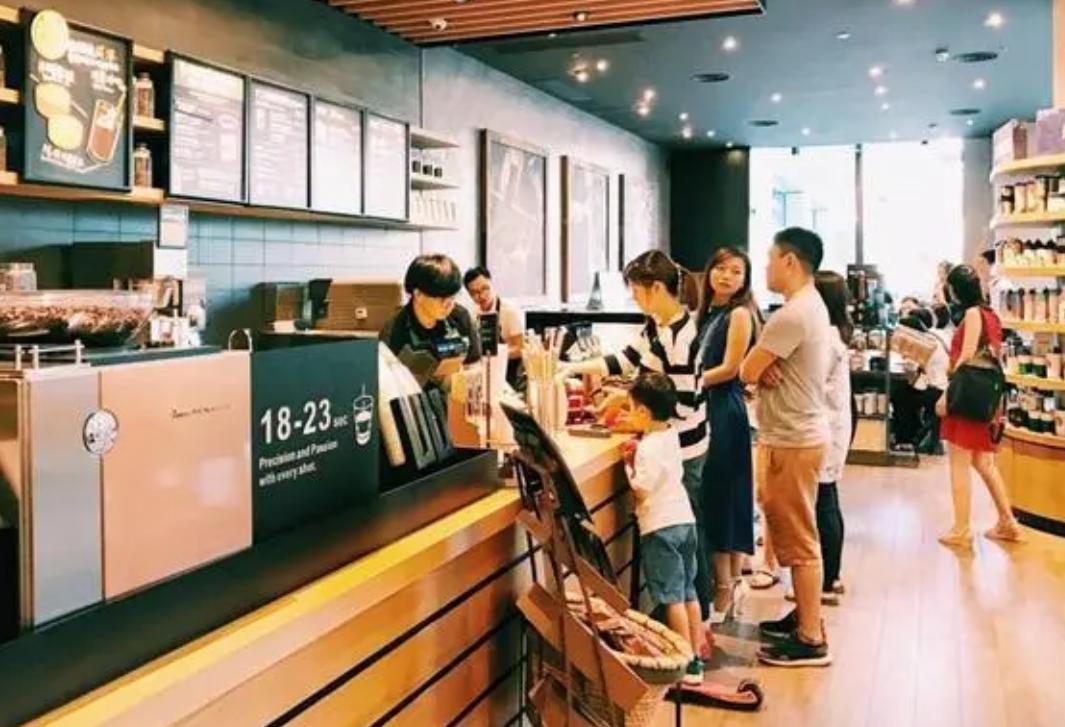 实体店衣服100元成本多少,电商卖的衣服为什么那么便宜