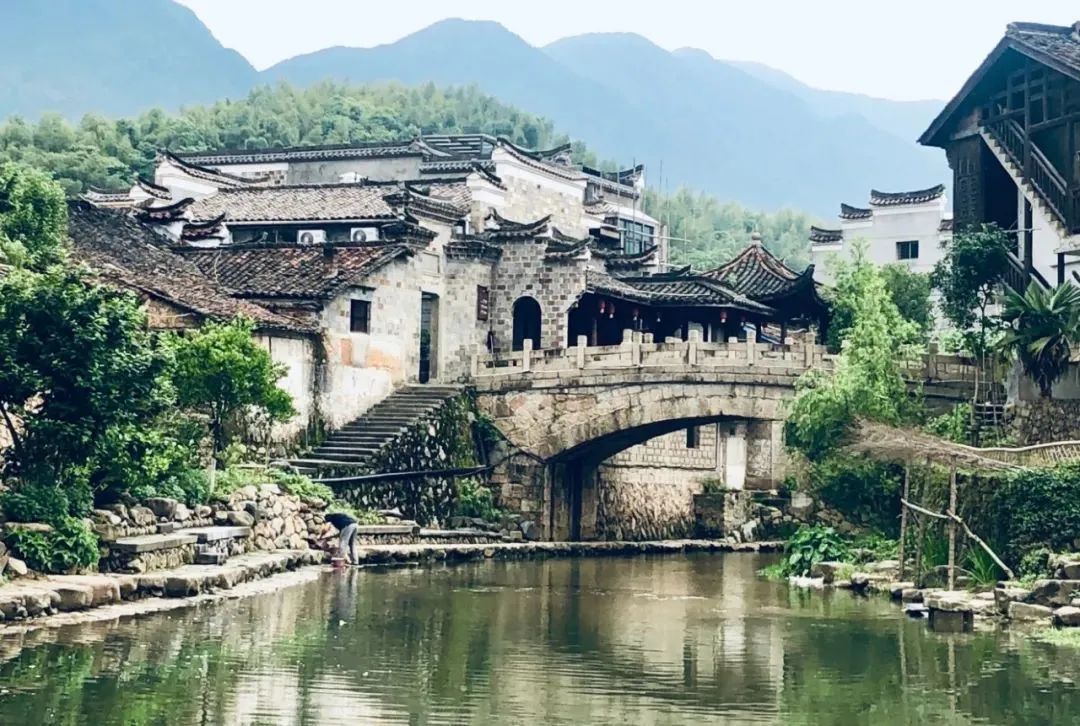 旅游指南浙江最值得去的十个地方,旅游指南浙江最值得去的九个地方