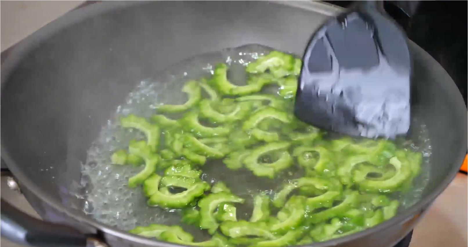 冬天吃什么败火食谱,火气比较旺吃什么可以败火