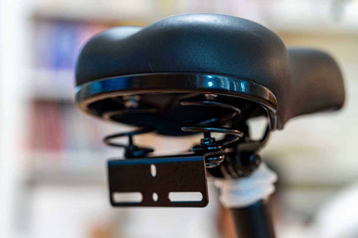 1.6K入手伪装成折叠自行车的电瓶车——京东京造ModernE-01