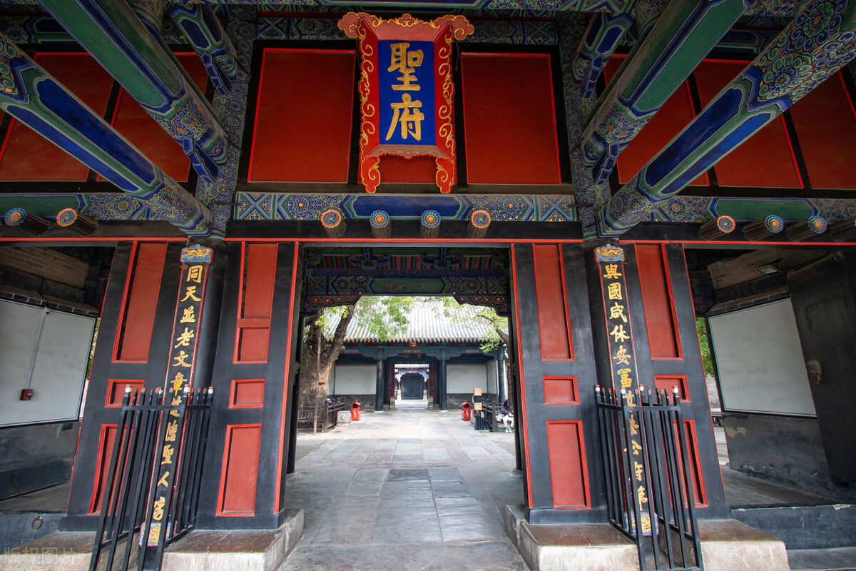 山东曲阜三孔攻略,游玩曲阜三孔景点攻略路线