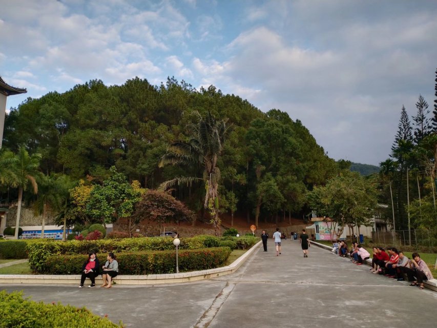 海南大学旅行记,三亚旅游景点海洋大学