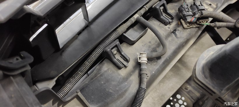 雷克萨斯lx570巅峰限量版越野改装,雷克萨斯LX570内饰改装套件