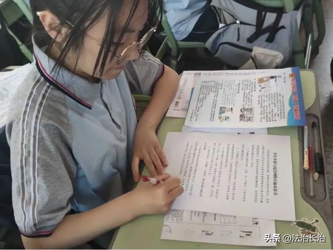 小手拉大手全民反诈活动方案,社区组织大手拉小手反诈宣传