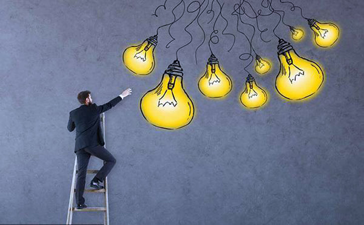 学历低没有独立思考的人,人生感悟和学历没关系