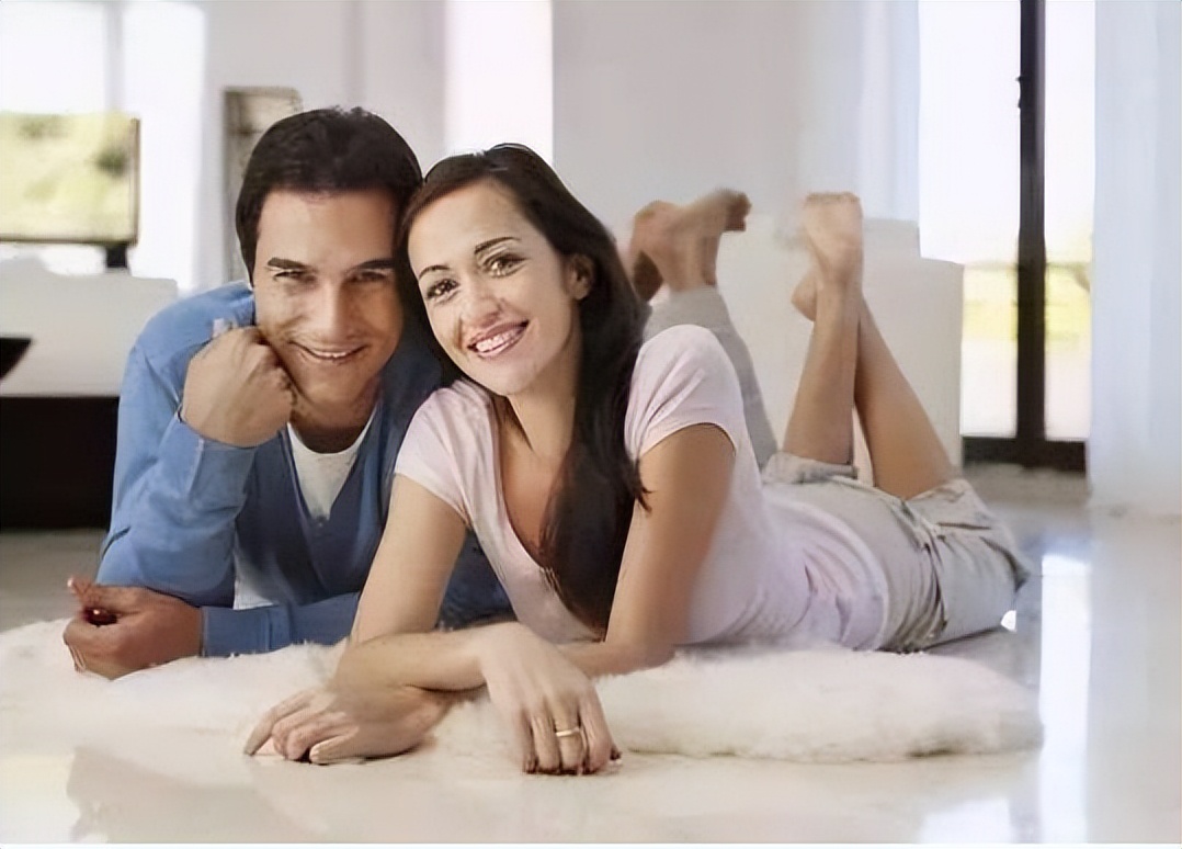 女性为什么渴望异性,为什么女性总是渴望丈夫爱她