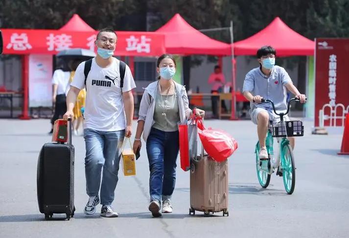 12岁女孩百米苏炳添,女子百米比赛惊现苏炳添