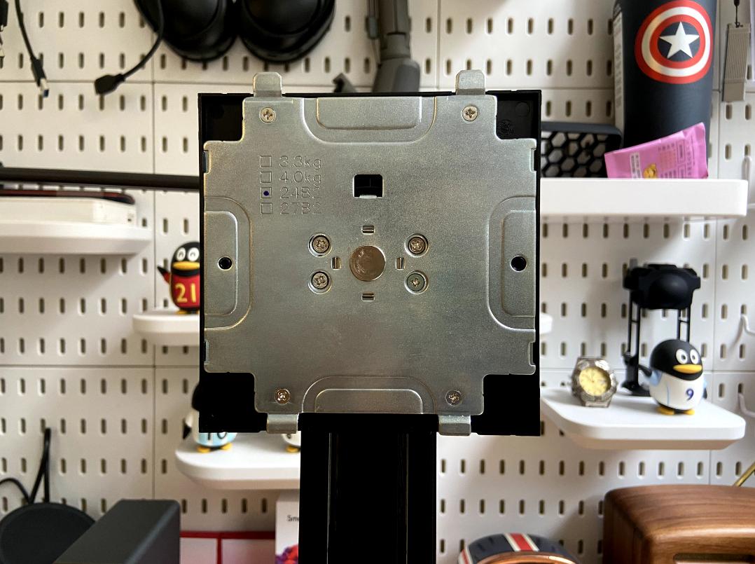 INNOCN办公美术显示器24C1F，色彩精准，专业护眼，KVM等一应俱全