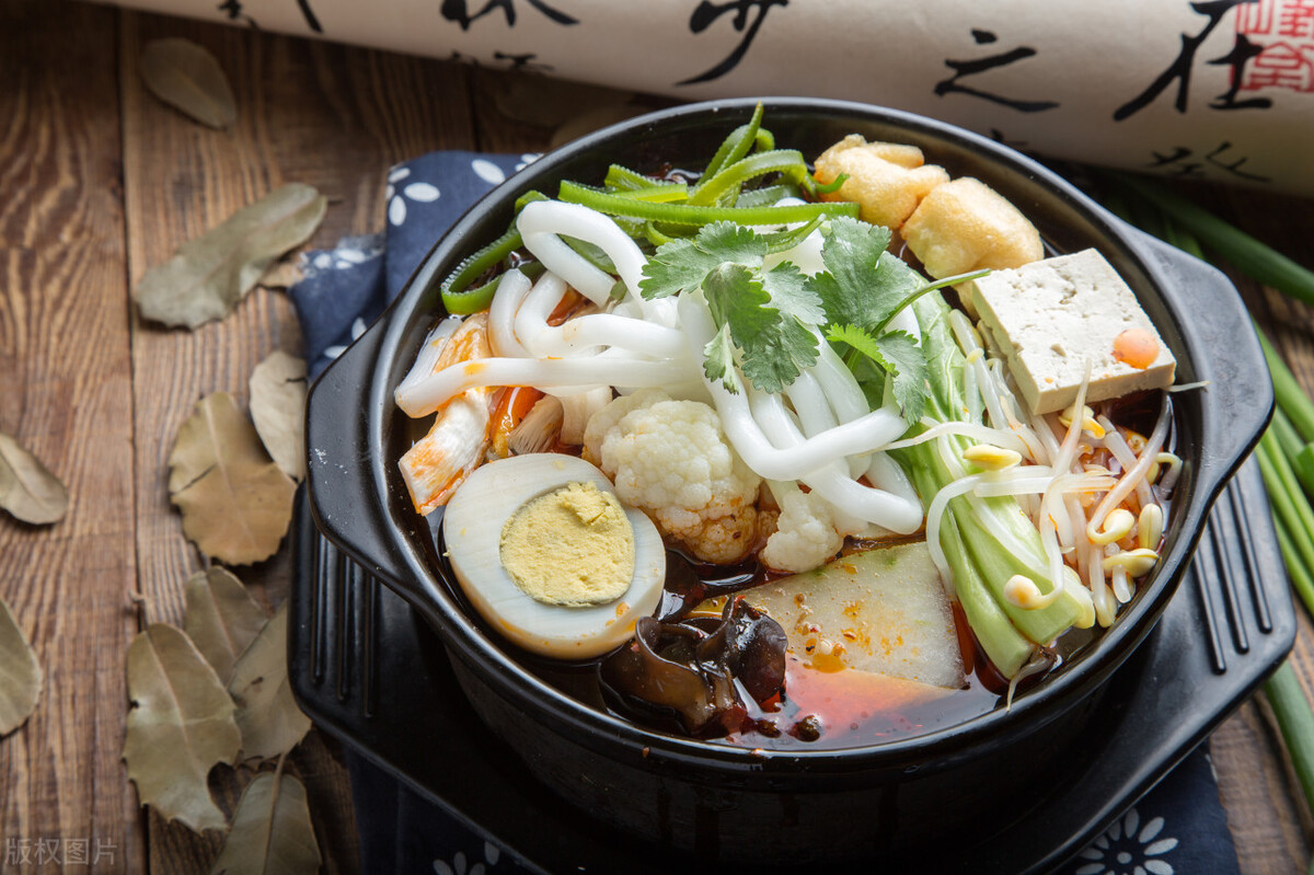 砂锅是紫砂锅好还是白砂锅好,土砂锅和土陶的材质