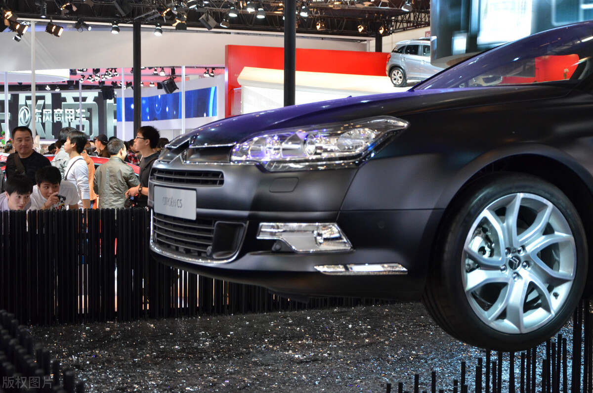 法系车哪款车发动机质量最好,法系车优缺点有哪些