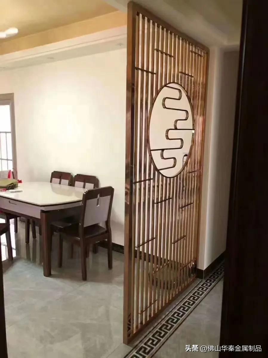 20平餐饮店厨房隔断,厅与餐厅隔断图