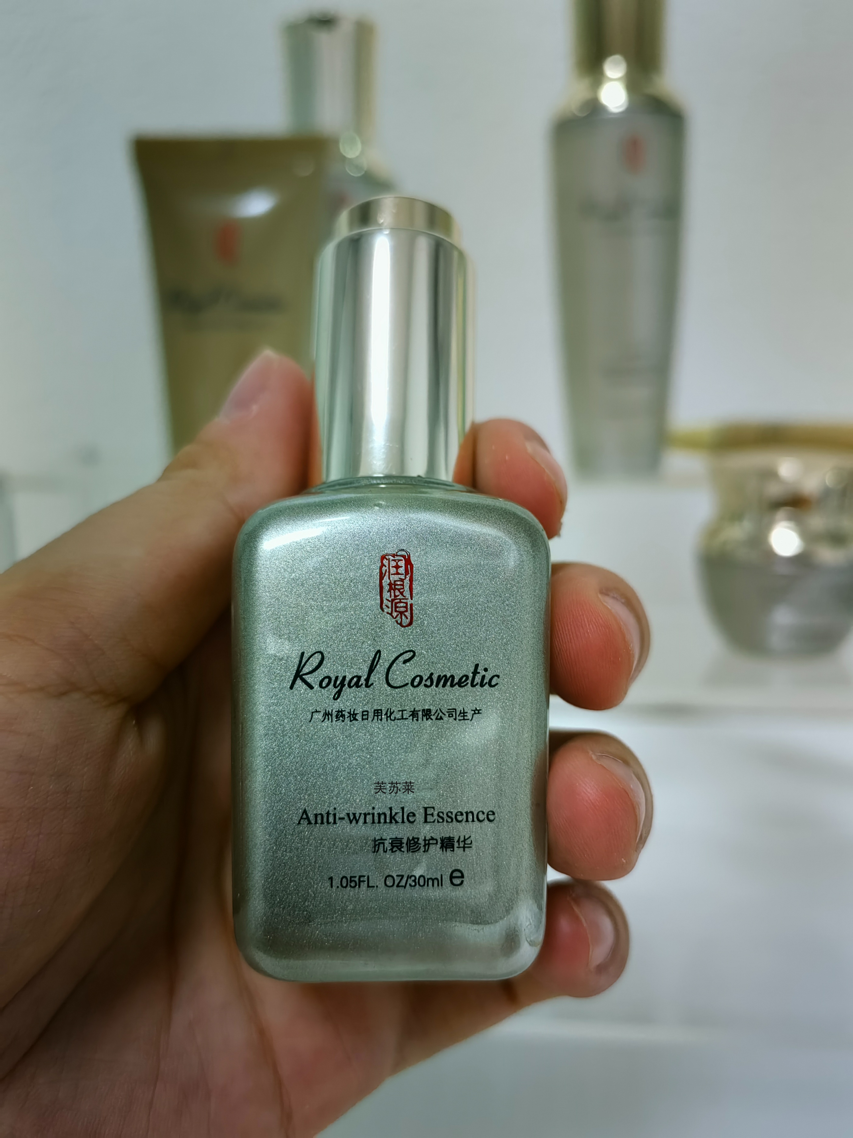 国货抗皱抗衰老护肤品套装,护肤品官方旗舰抗皱套装