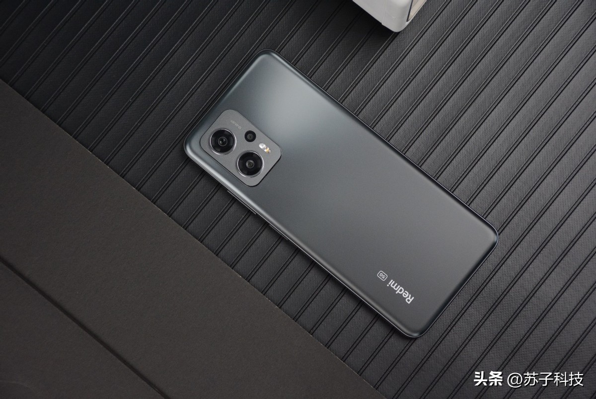 苹果14值得入手的苹果手机,高性价比手机推荐苹果14黑色128