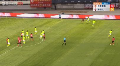鲁能泰山上港陈蒲进球,陈蒲补时凌空斩破门