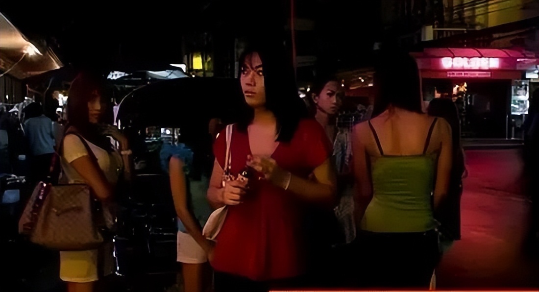 亚洲的四个著名*灯区红**，全去过的是我的神