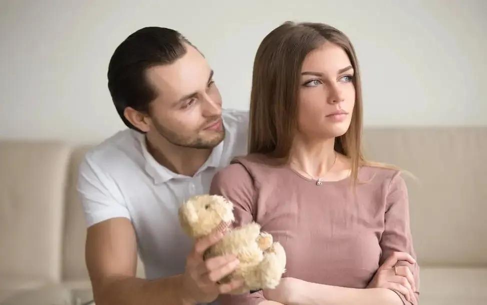 结婚后总是吵架还要孩子么,结婚后频繁吵架感情变淡