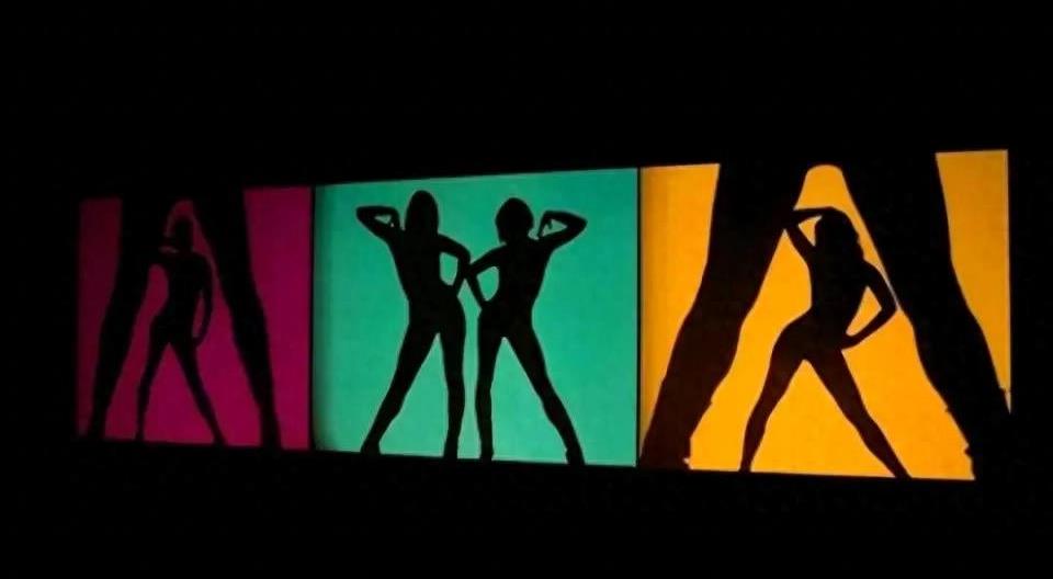 一场疯马秀，把韩国女明星遭遇的“性暴露”，彻底揭开