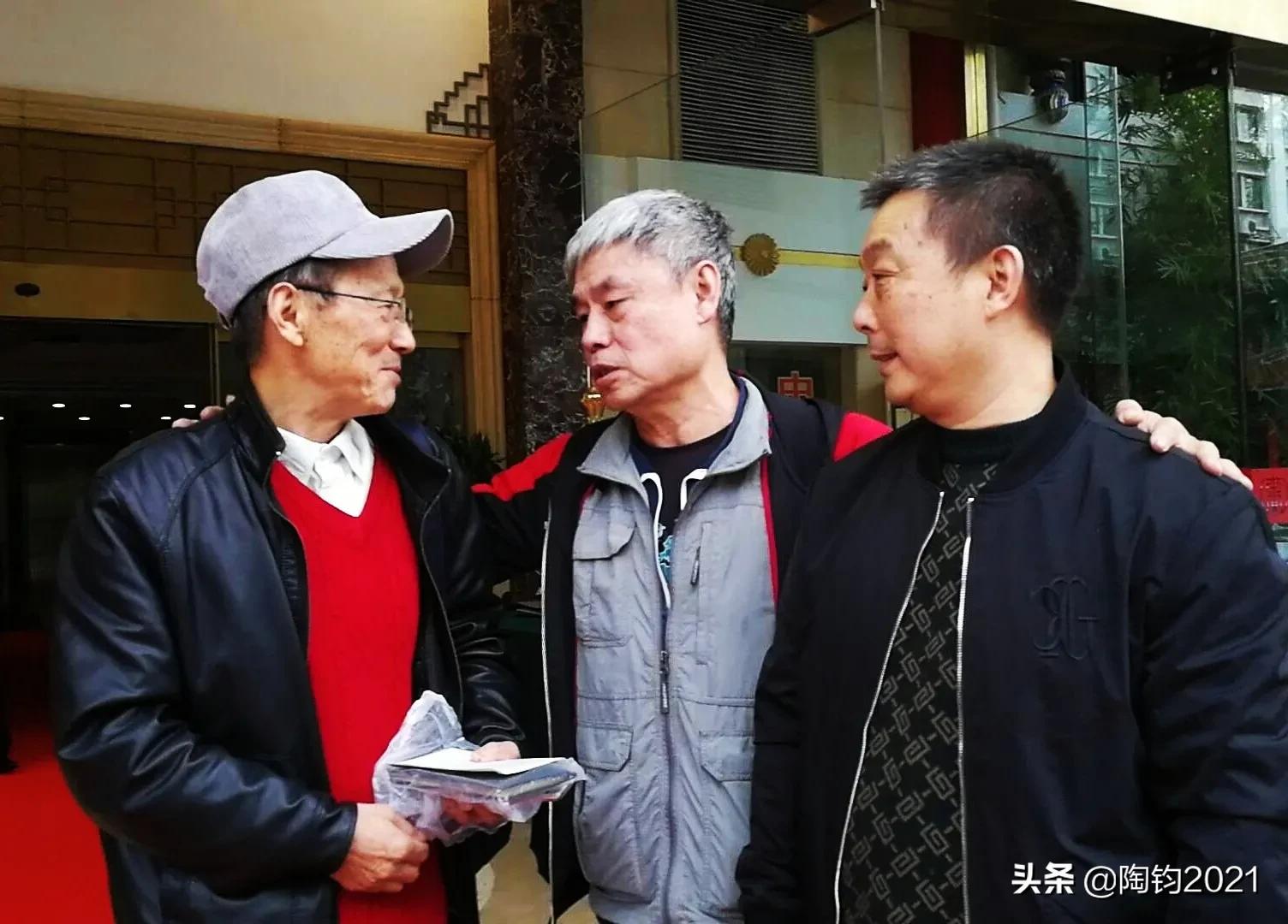 南京一晤，相聚甚欢，除了激动还是激动，战友们相拥而泪几多深情