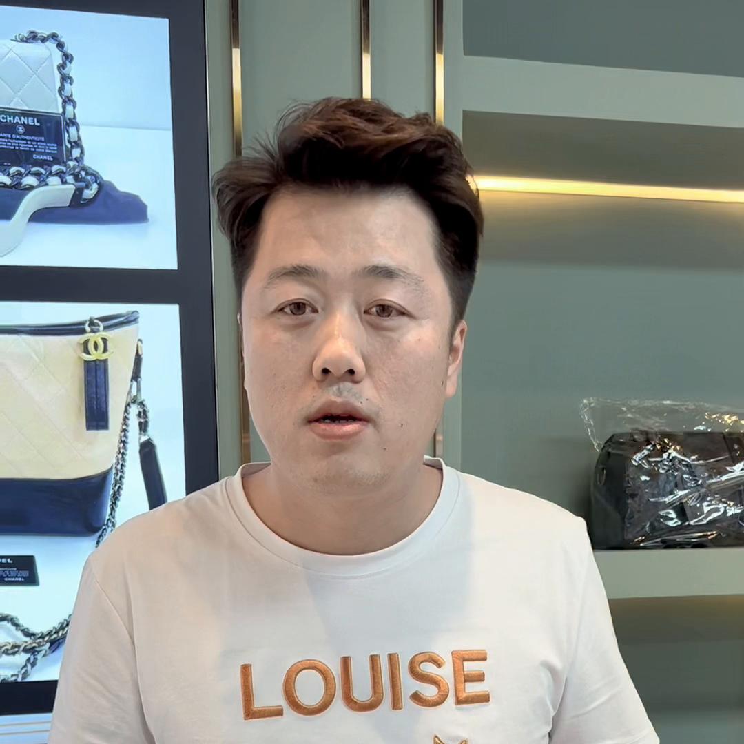 哈尔滨市松北区赵掌柜名表商行,这样的女人你敢要吗原版