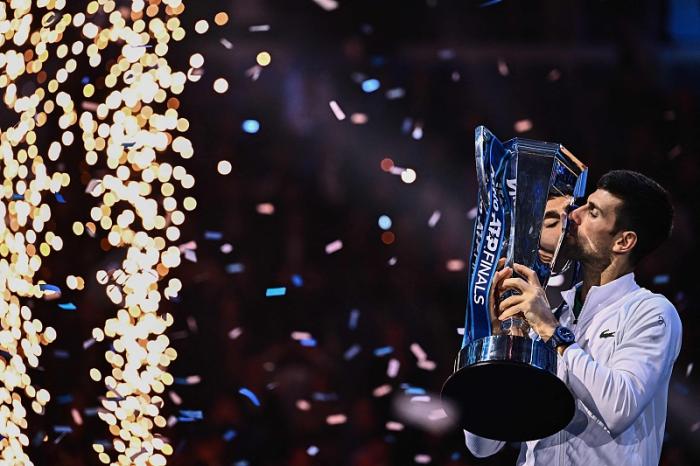 德约科维奇3比2逆转西西帕斯,德约科维奇西西帕斯胜负纪录