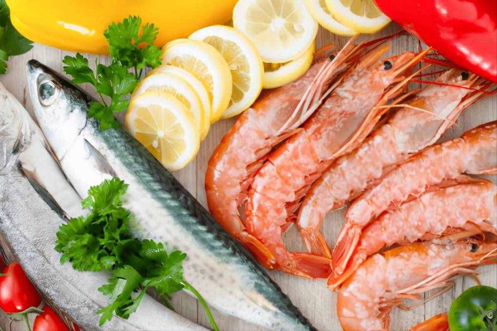 每天吃两片小苏打对痛风有好处吗,痛风吃小苏打片好还是非布司他好