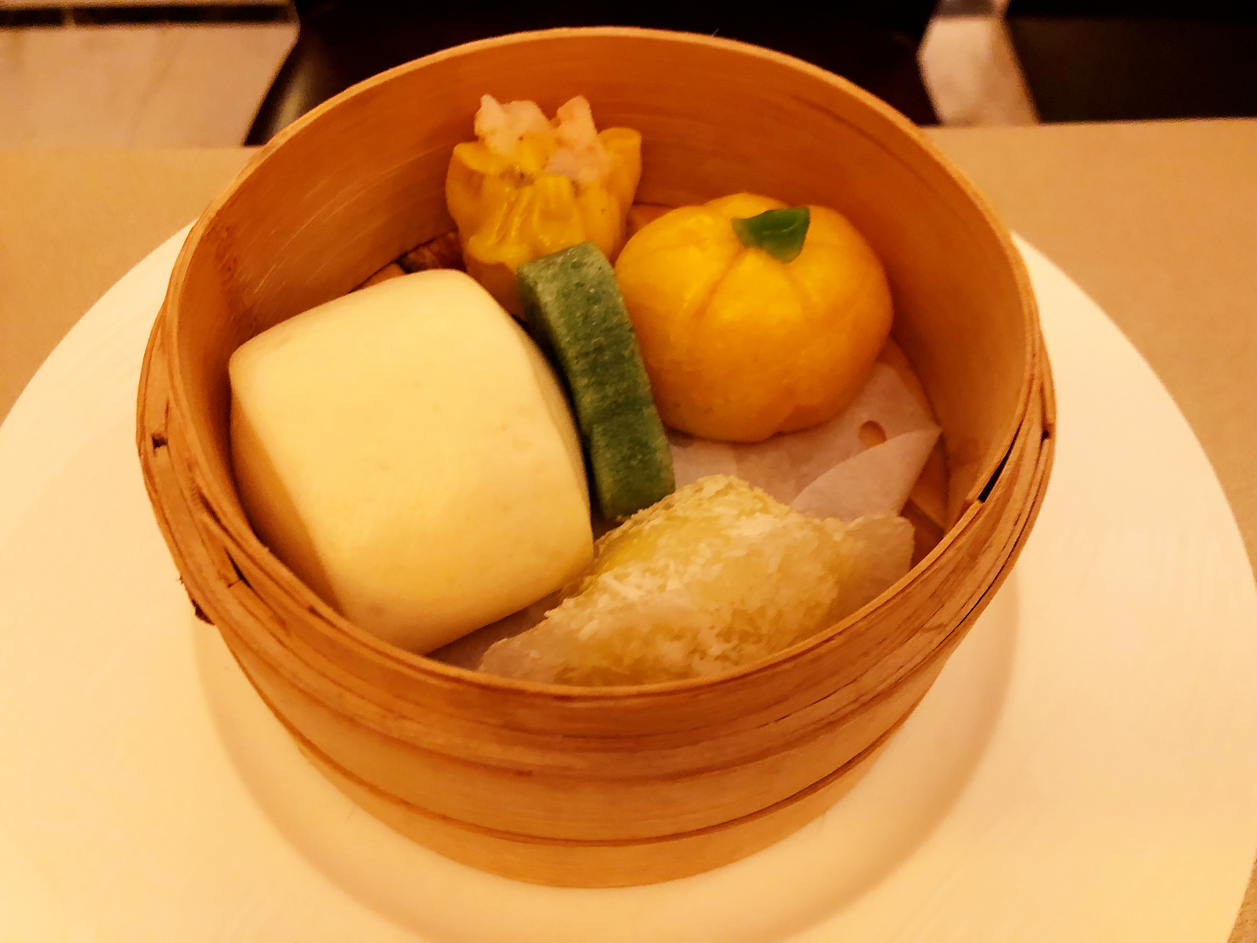 上海和平饭店一晚多少钱,花10000元住酒店