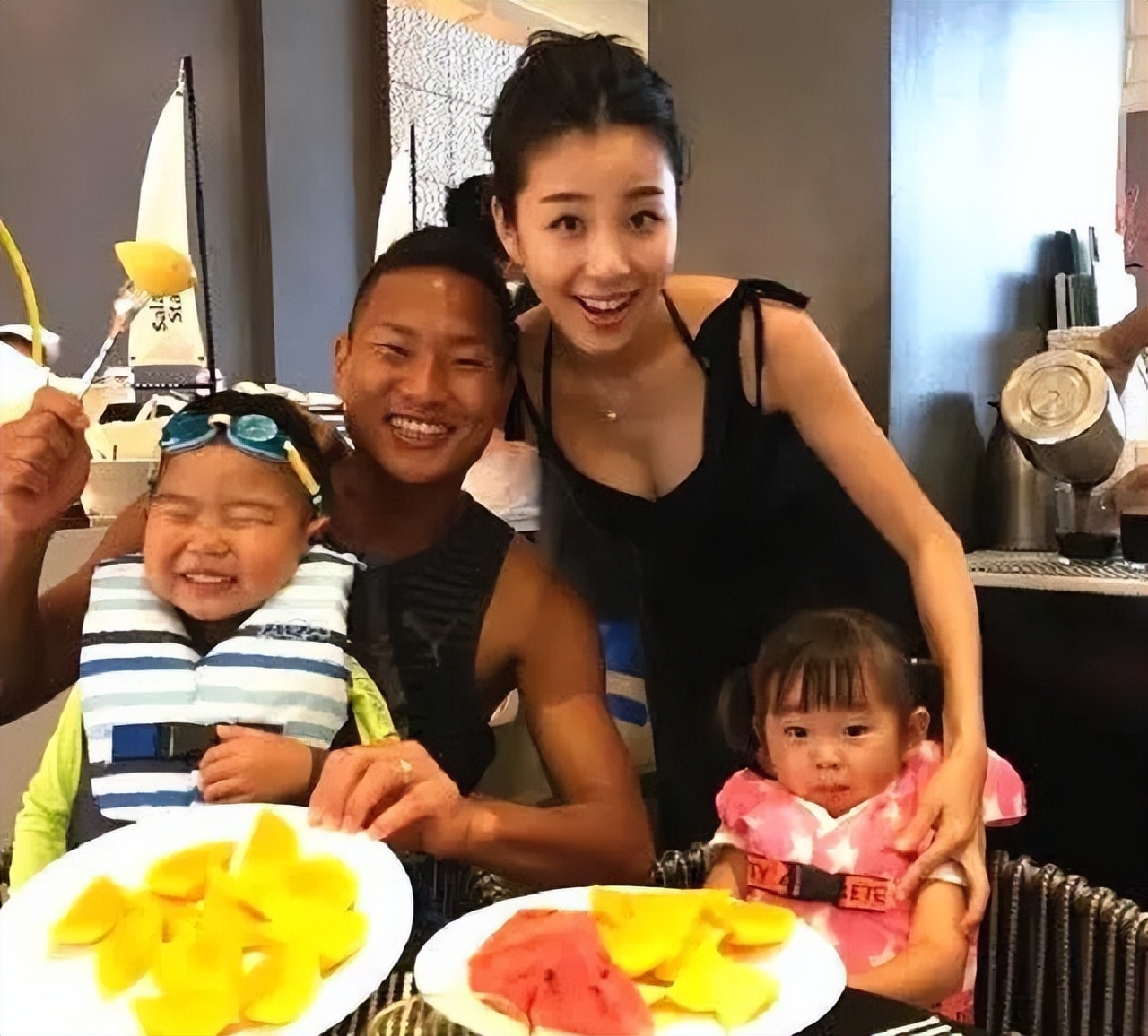 2010世界杯郑大世落泪,世界杯朝鲜队员郑大世为什么哭了