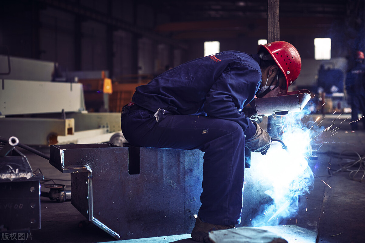 深圳电子厂普工真实待遇,深圳的电子厂真实待遇