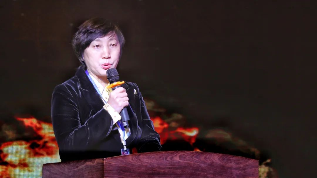 表彰先进鼓干劲砥砺奋进谱新篇,表彰先进激励前进斗志