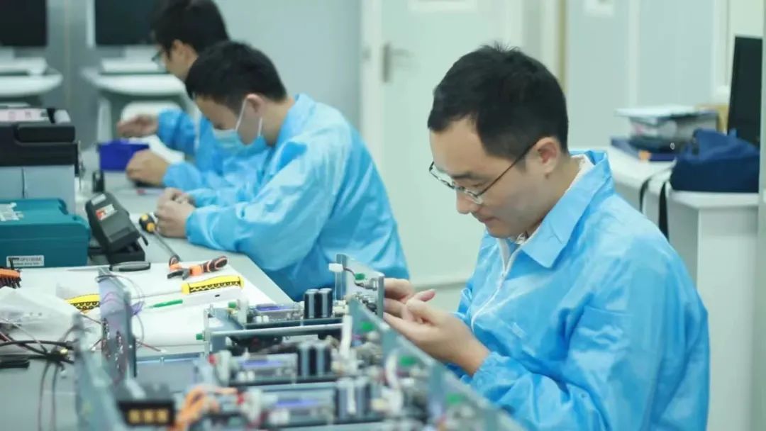 我国激光技术第一人,中国的激光医疗