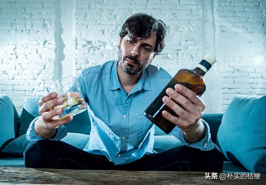 怎样和酒鬼老公相处,和酒鬼沟通永远都觉得自己没错