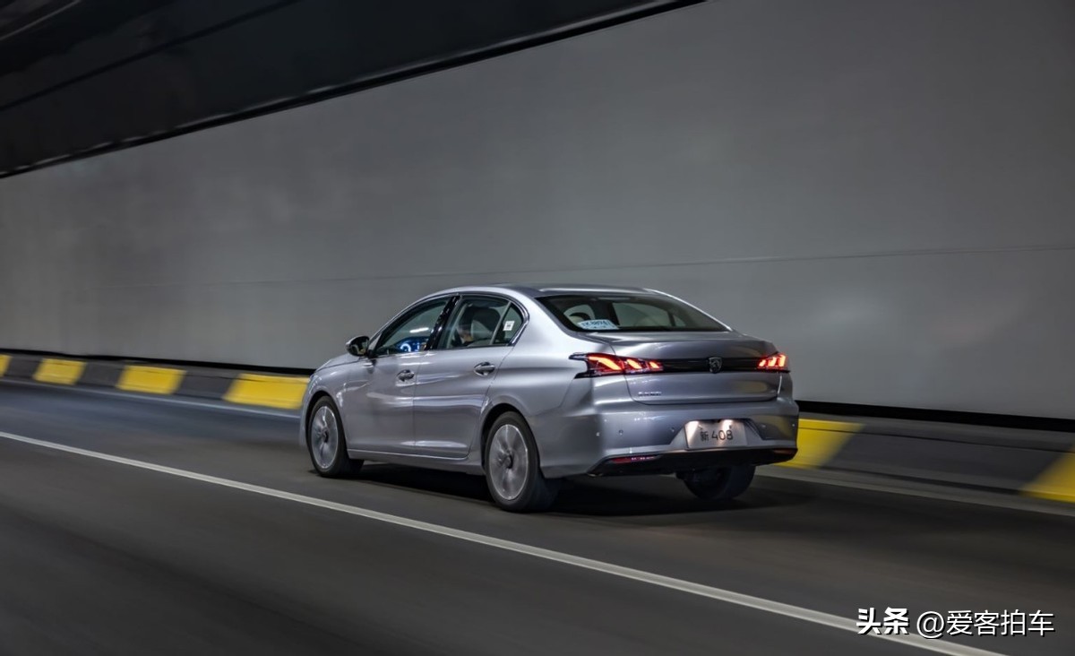 408与速腾哪个更值得入手,新408和新速腾哪个值得买