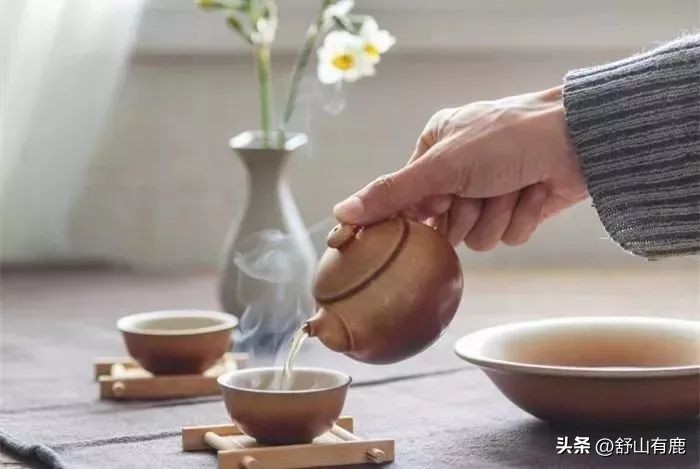 嫡系子孙混得好不好，跟这几种“祖上”的福泽有关