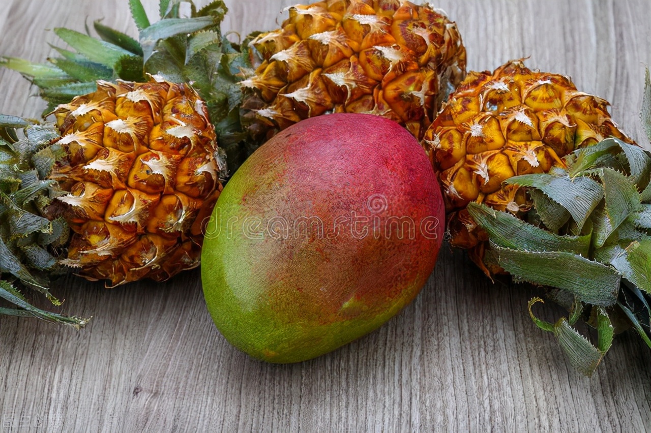 常见水果含有哪些营养成分,常见水果的营养价值与功效