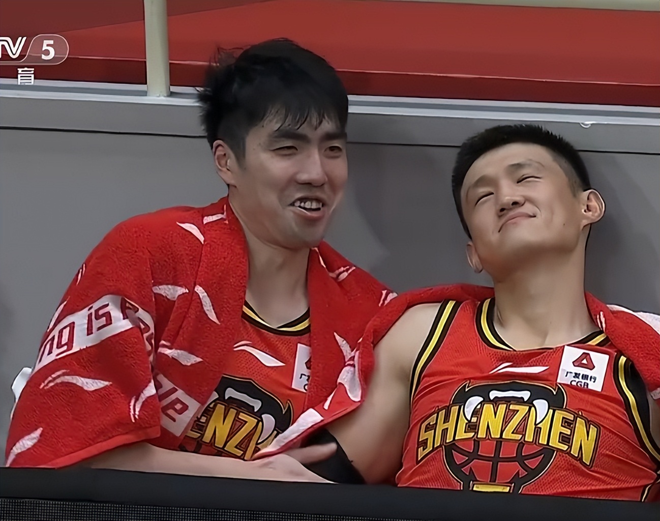 广东队19分逆转北京争议,广东队逆转16分视频