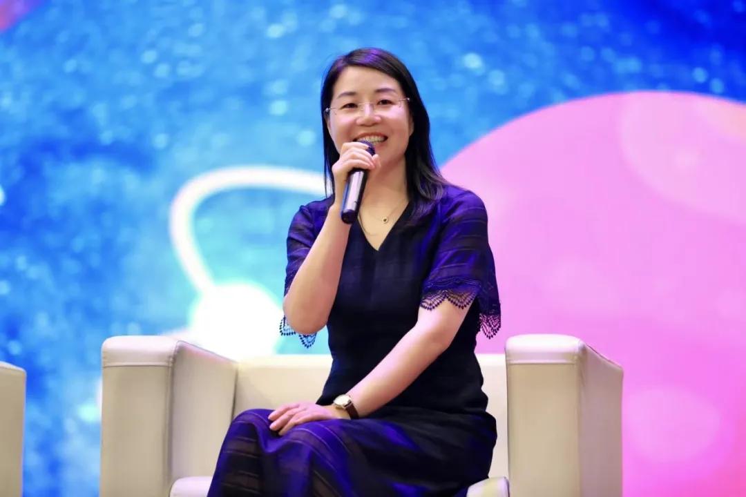 本期《师说》与您分享吴建亚校长与江溪小学的故事