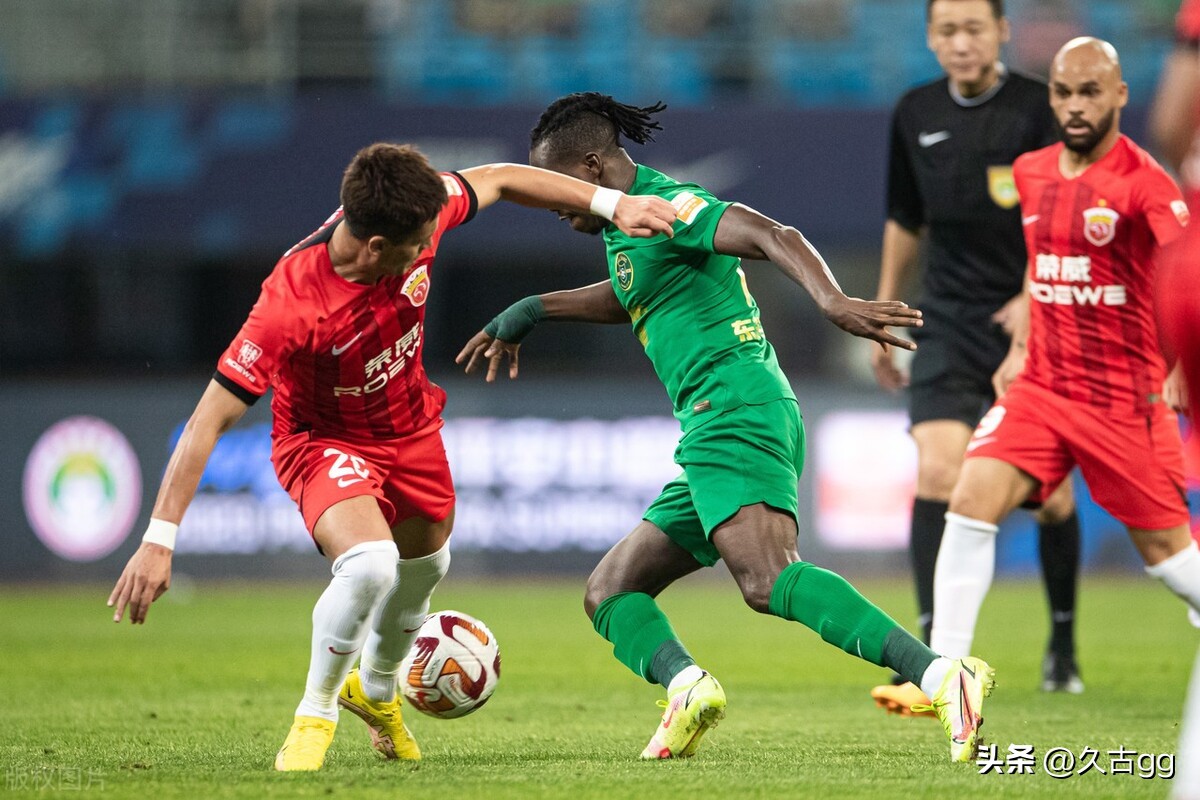 韦世豪被亚足联处罚,中国足协对韦世豪处罚