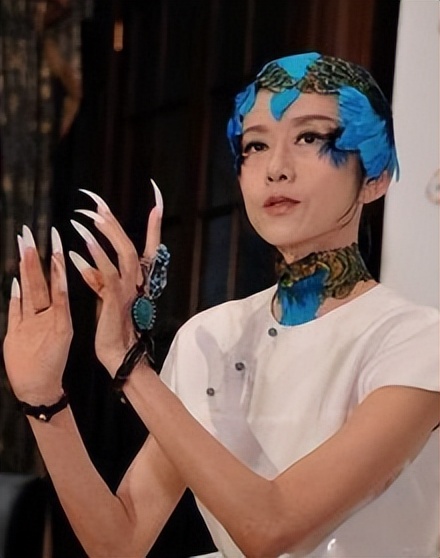 “大秀*光春**”不害臊，娱乐圈的“流氓艺术”，该管管了！