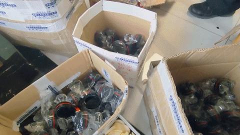 民警查获假章案,黄岛警方打击假章