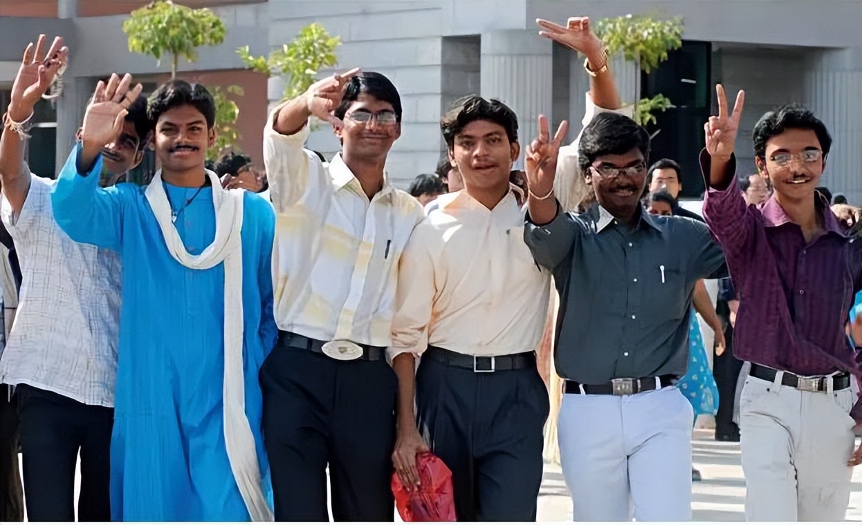 国外企业：留学生打工，还是印度人靠谱，中国人“不忠诚”