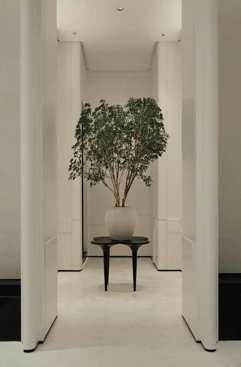 MOSOM墨森设计｜AEVUM奥斯芬KKONE店：呈演优雅风尚