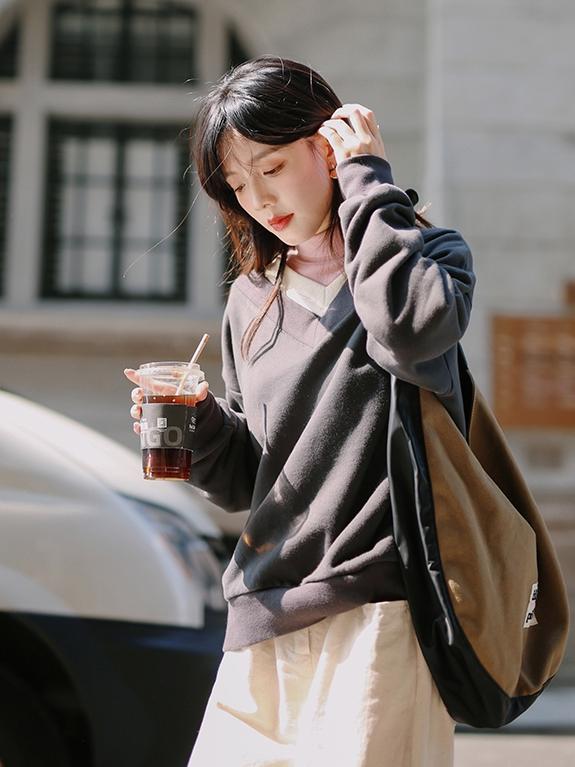 今年最流行的五款卫衣,现在流行这几种卫衣