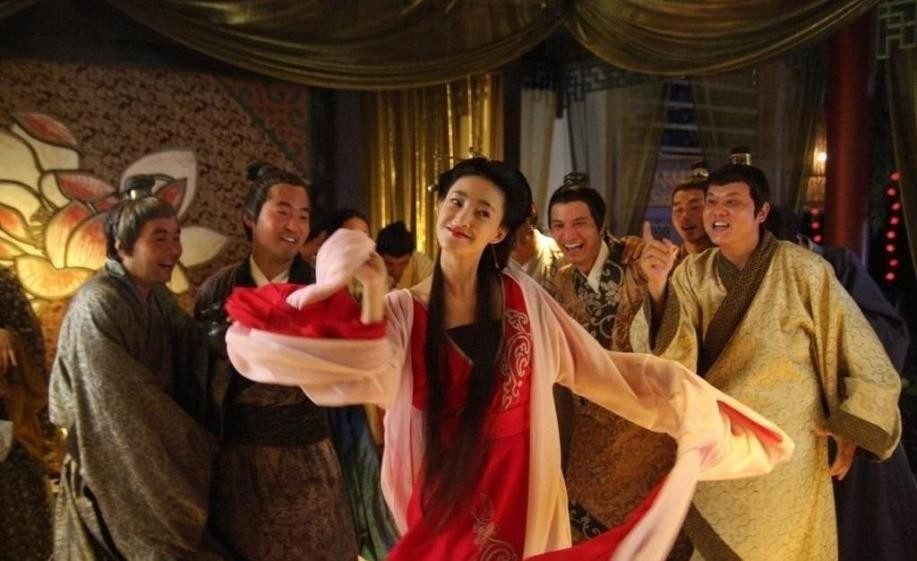 古代逛*楼青**到底是啥体验？有钱只是基础，规矩和步骤多到怀疑人生