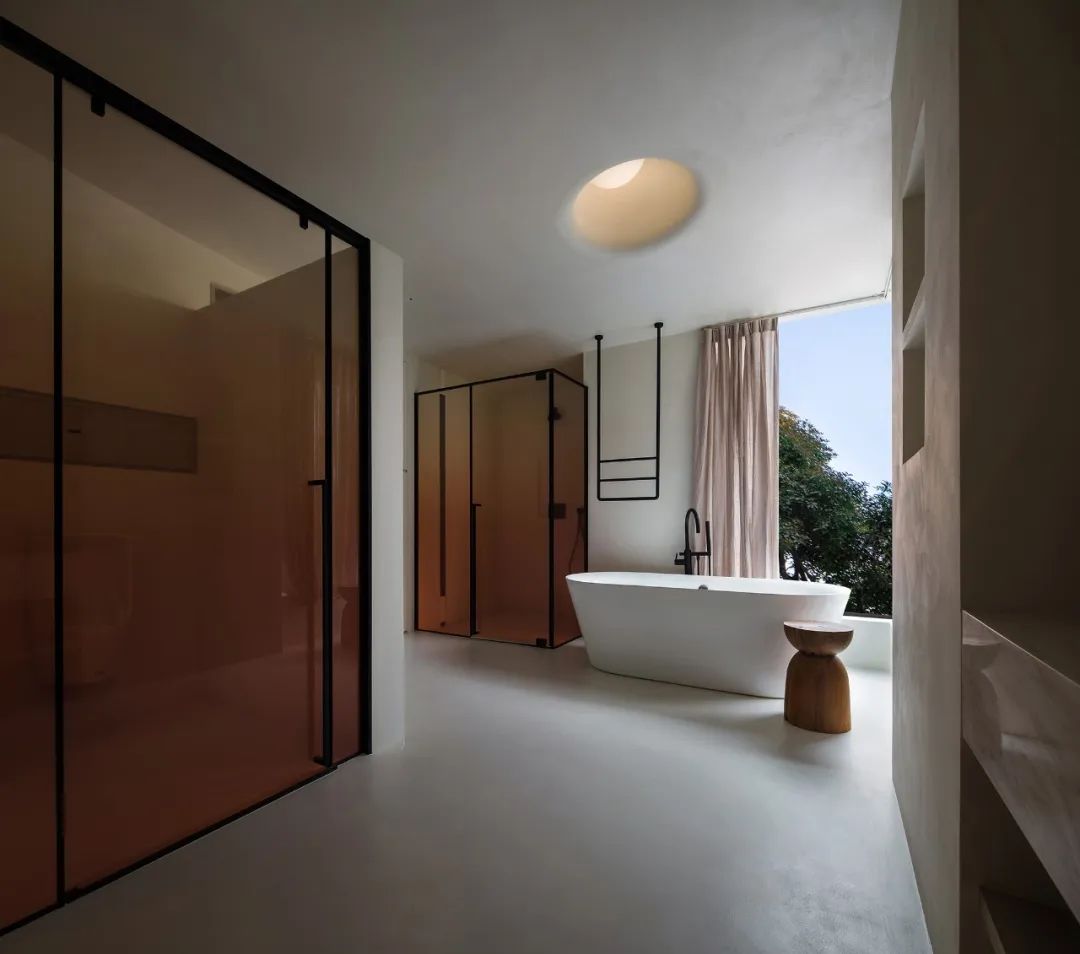 ACE DESIGN｜成都湖岸艺术别墅：逸享自在的湖岸艺术“家”