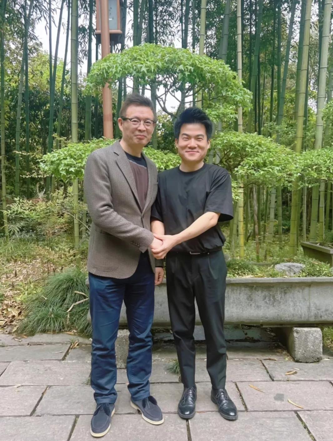 董宇辉拒绝掉千万广告费,董宇辉拒绝千万广告费热搜