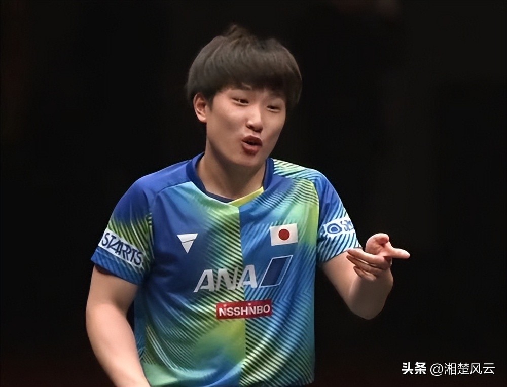 王楚钦4比1夺得男子单打冠军,王楚钦4-2张本智和比赛